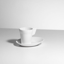 SET OF POLYCARBONATE...