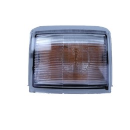 Etuvilkun IVECO oikea etu...