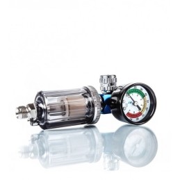 Tryckregulator med avfuktare